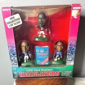 1998 NFL Headliners 1,000 Yard Rushers Figure Set – Limited to 15,000